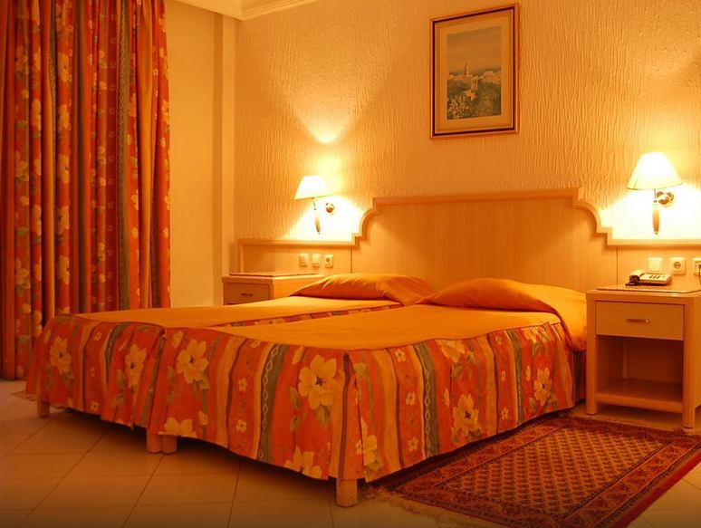 Royal Jinene Hotel 4*